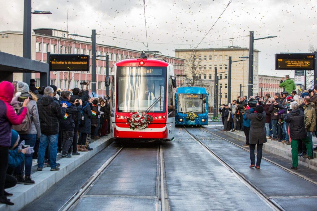 Feierliche Eröffnung der Linie