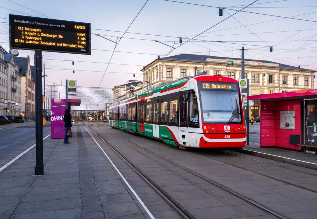 CITYLINK-Zug am Chemnitzer Hauptbahnhof